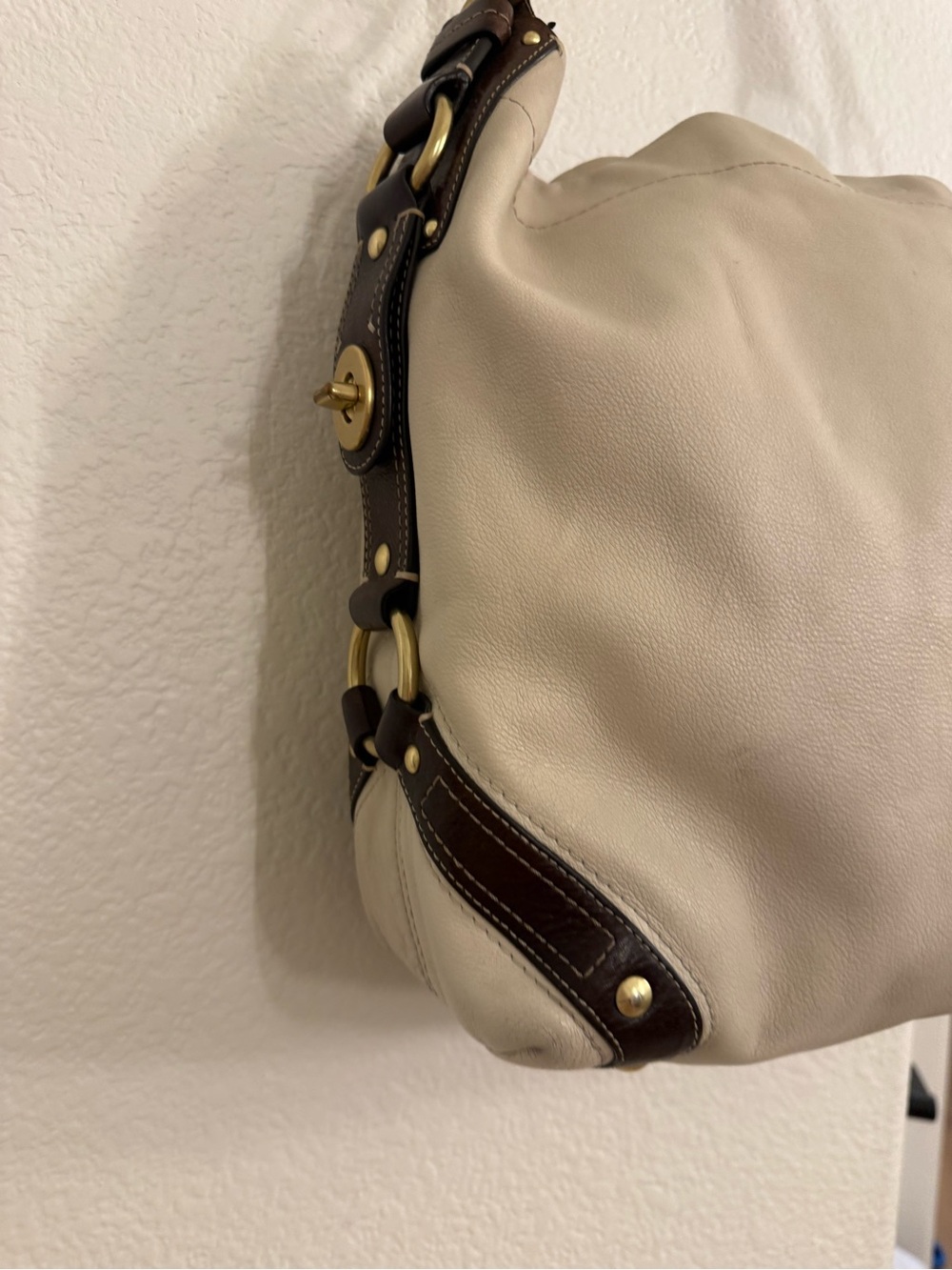 Coach Vintage Carly Ivory Leather Hobo Bag Y2K Brass Hardware Authentic - Picture 9 of 14